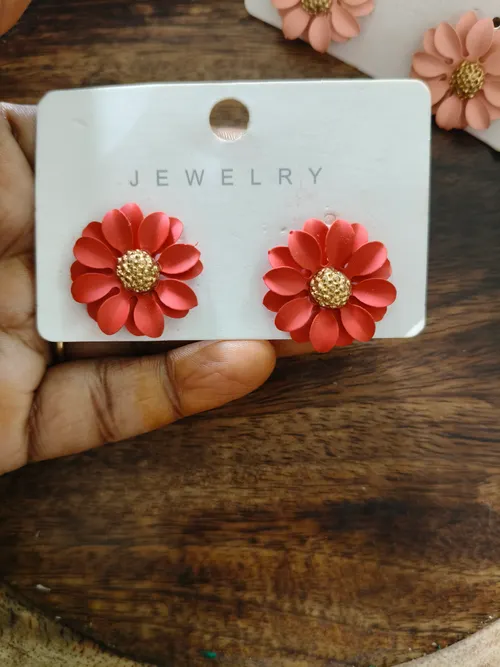 Flower earrings 01